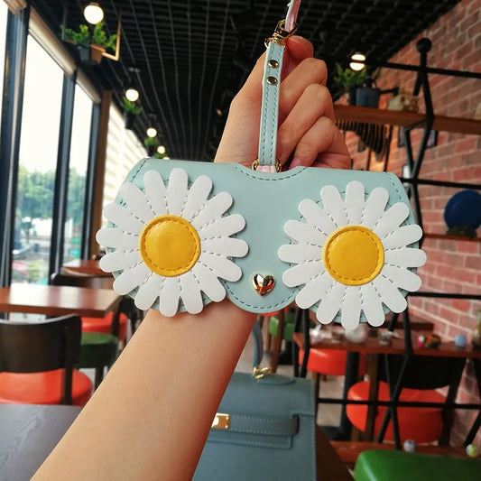 Cute Cartoon Eyeglass Pouch